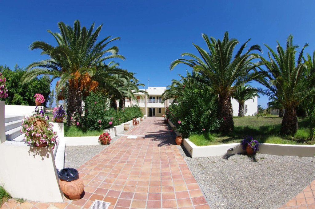 Eleftheria Hotel