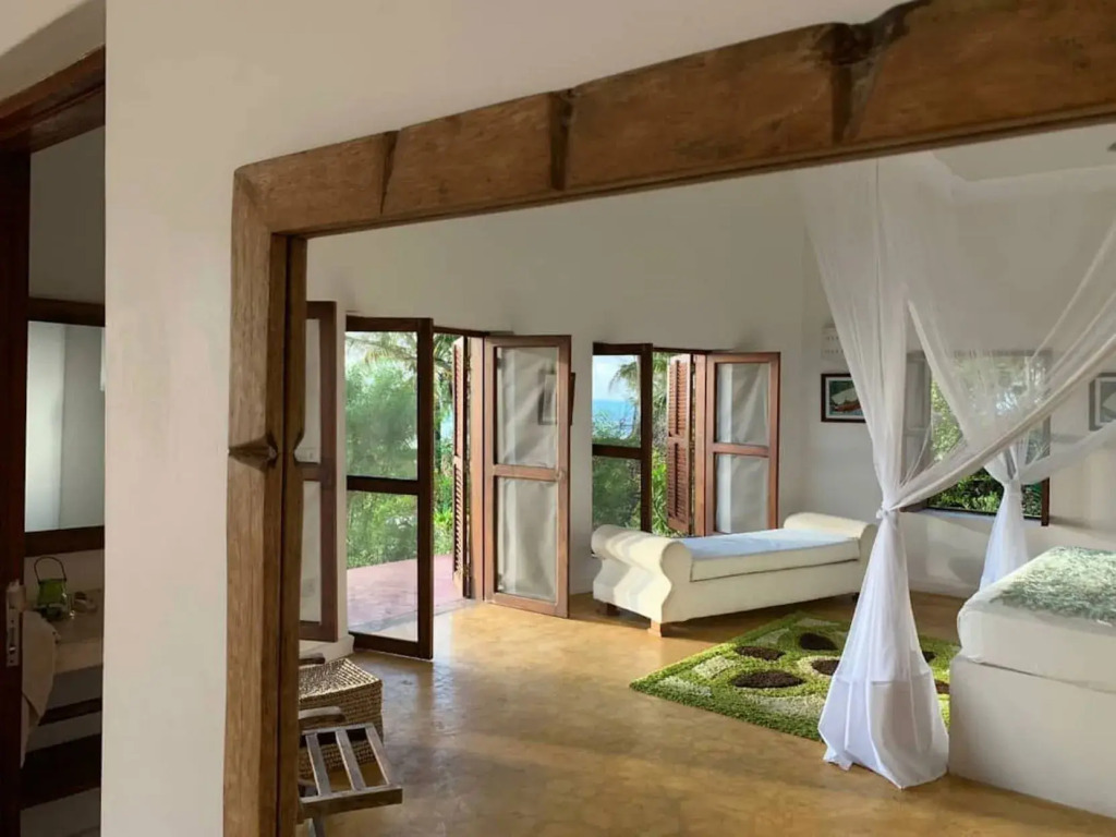 Beach House Michamvi