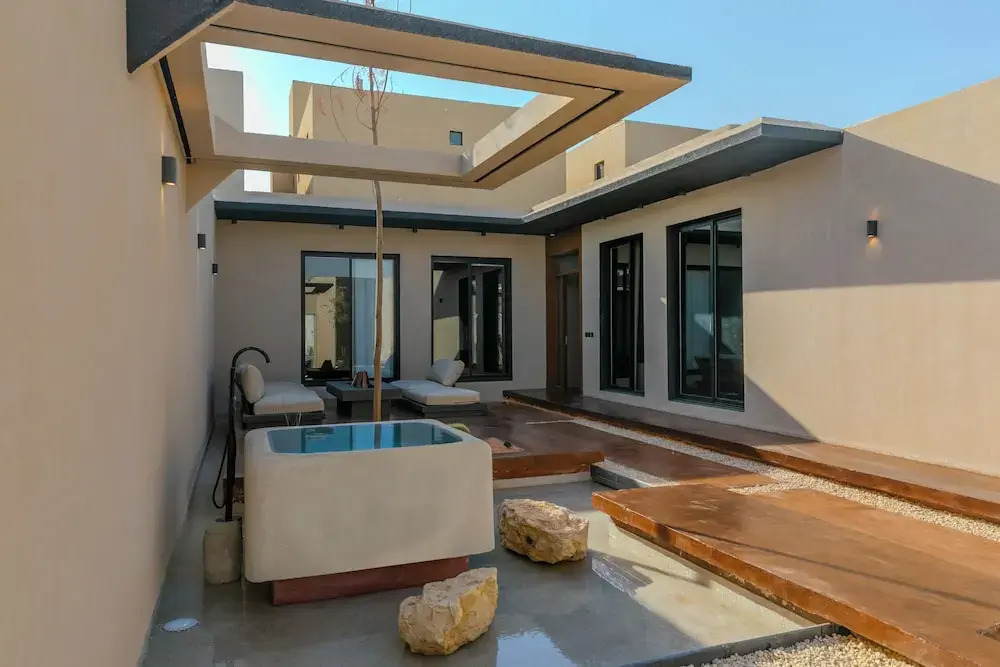 Portal Chalets With Private Pool-Al Arid