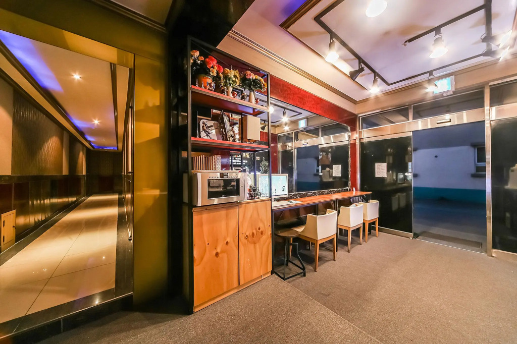 Apple House Mini Hotel