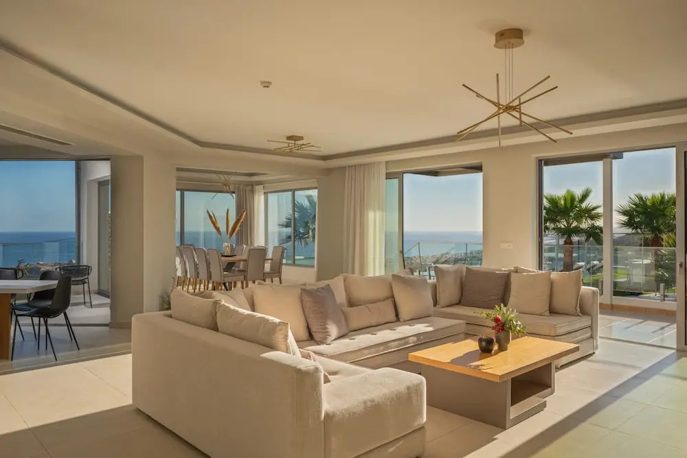 Luxury Villa Zakkallin - With Amazing View