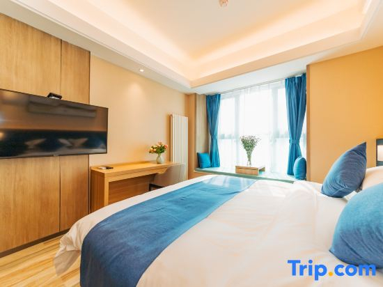 Jinhu Hotel