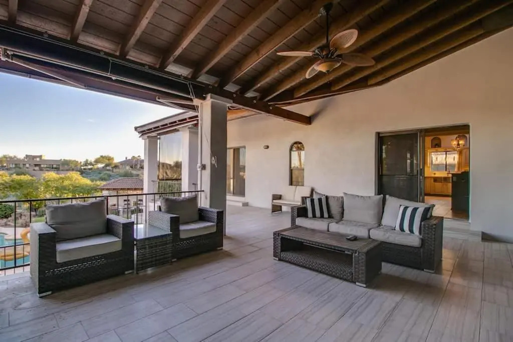 Spectacular Fountain Hills 5 Bdrm W/pool and Views