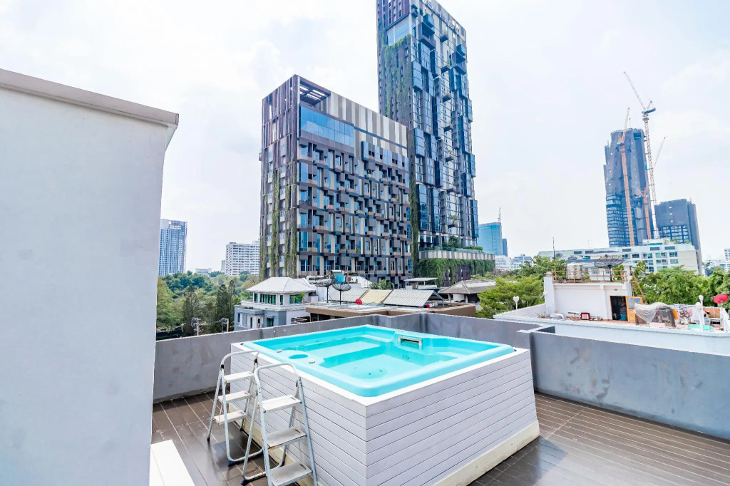 Ascella Sukhumvit 38 - Thonglor