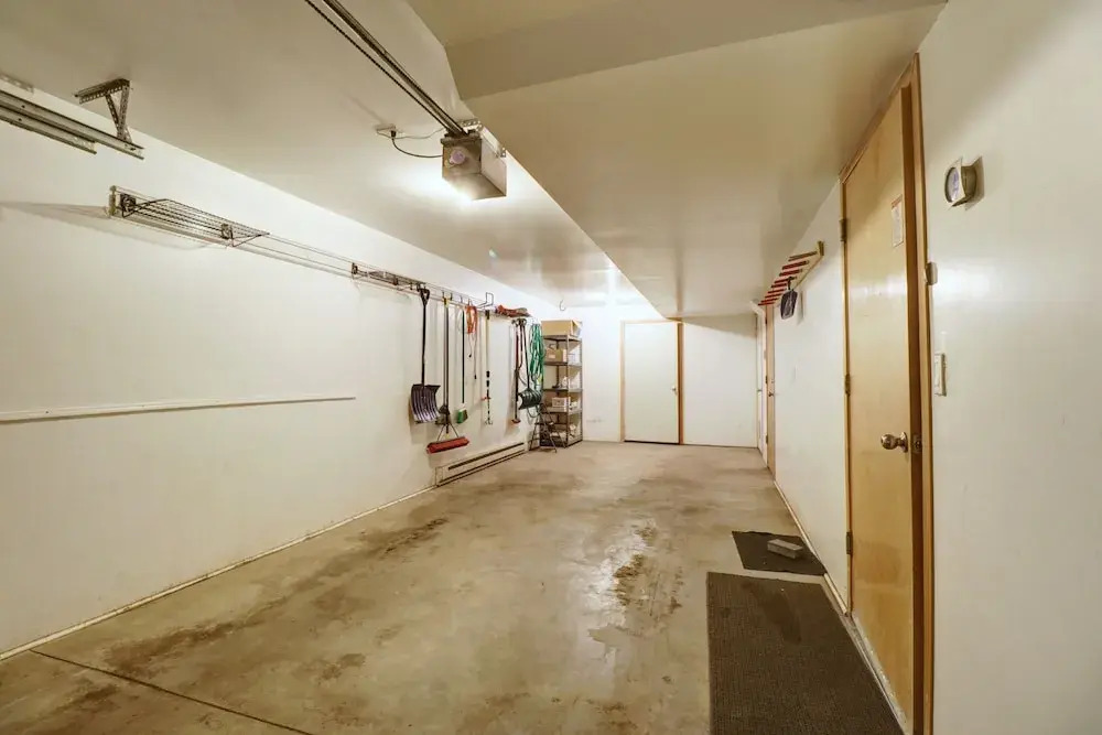 727b Meadow Creek 2 Bedroom Townhouse