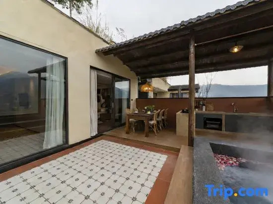 Yongtai Mountain Waishan Lanshanju Hot Spring Homestay