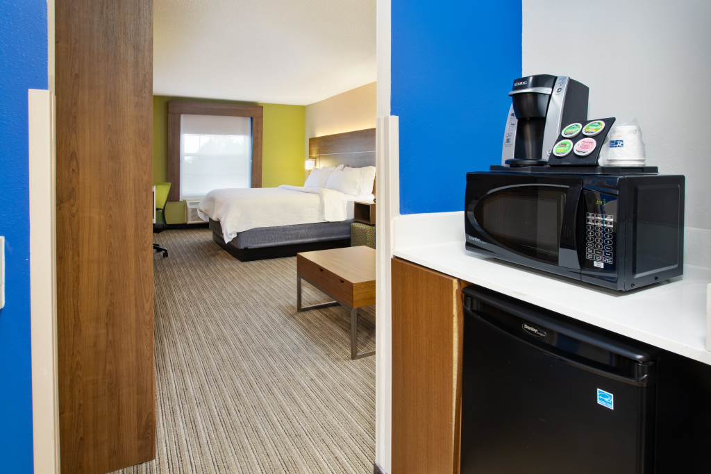 Holiday Inn Express Hotel & Suites Delaware-Columbus Area by IHG