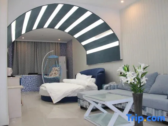 Zaozhuang Youth Theme Hotel