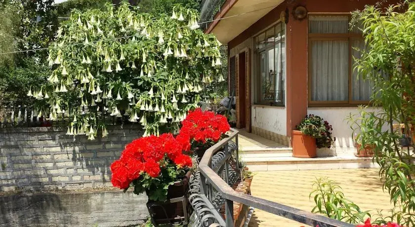 Etna Sweet Home
