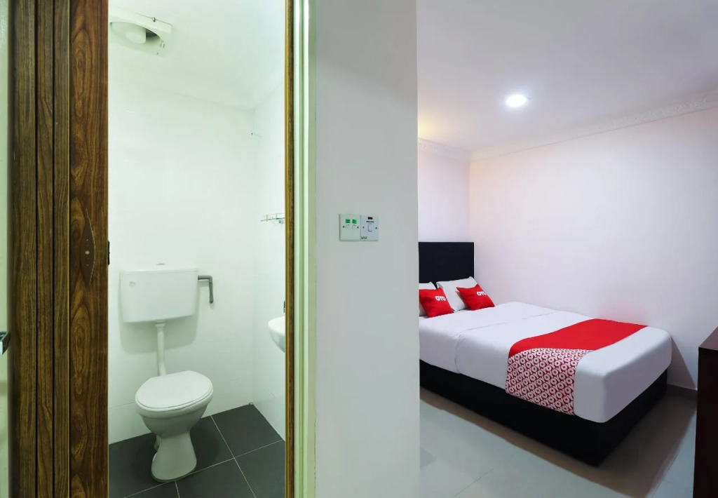 OYO 89473 Sp Venture Hotel