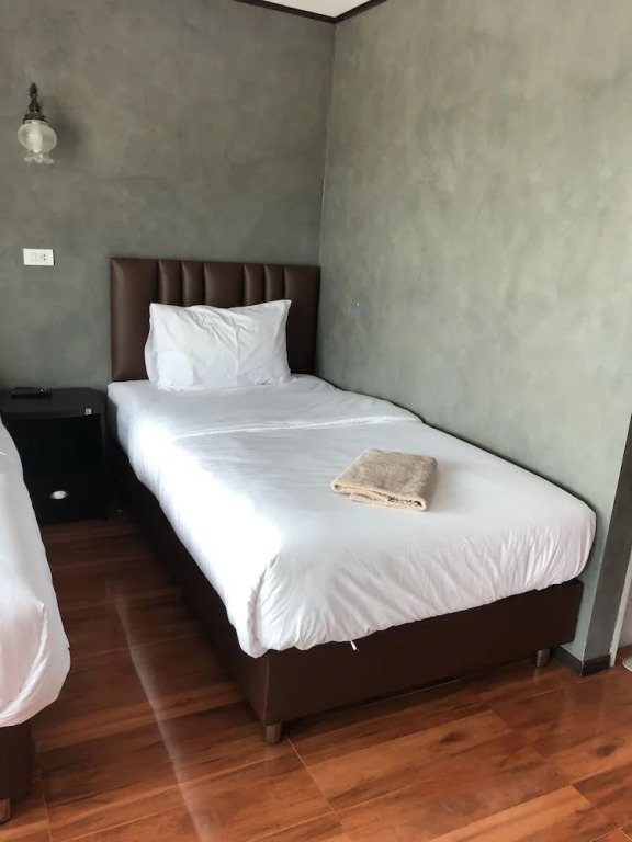 Preecha Resort