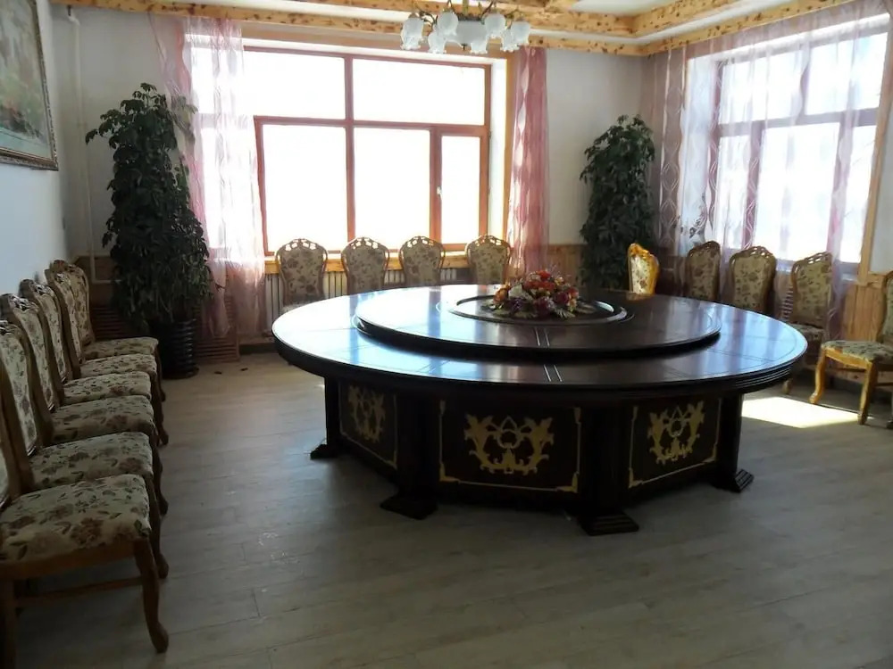 Yabuli Courtyard