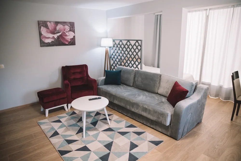 Belvedere Apartments