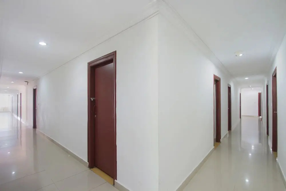 OYO 9656 Hotel Sri Venkateshwara Residency