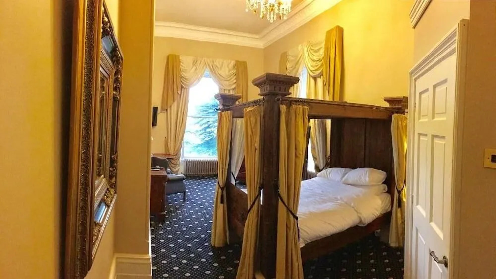 Alfreton Hall