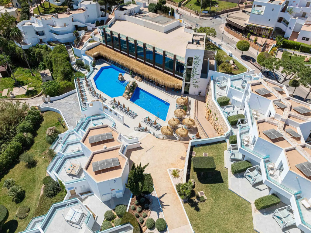 MarSenses Ferrera Blanca Hotel Family