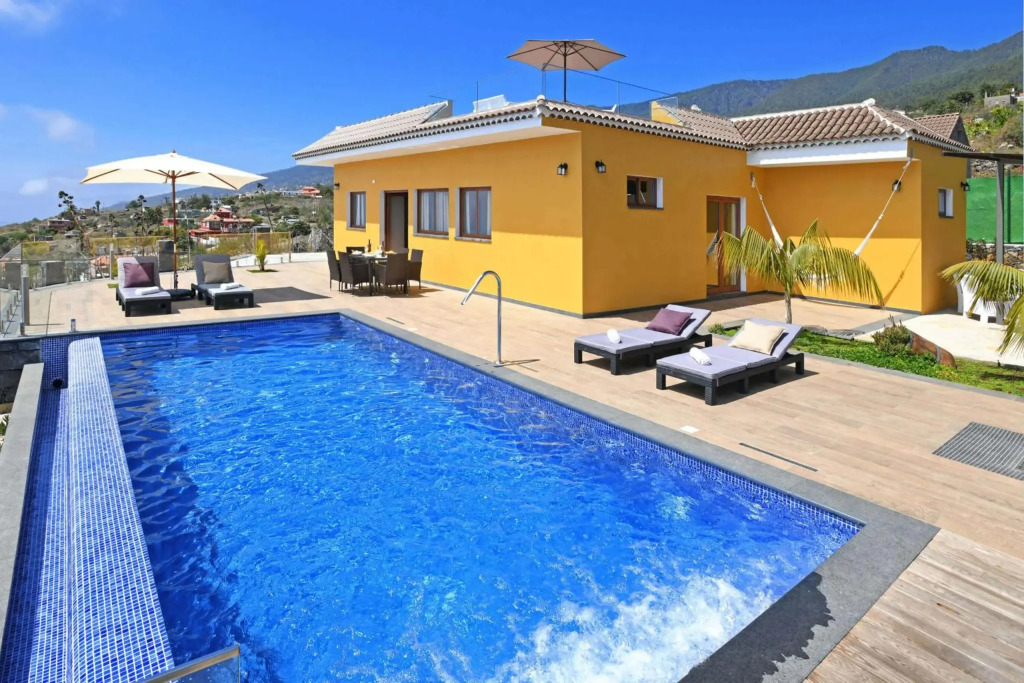 Casa Mica