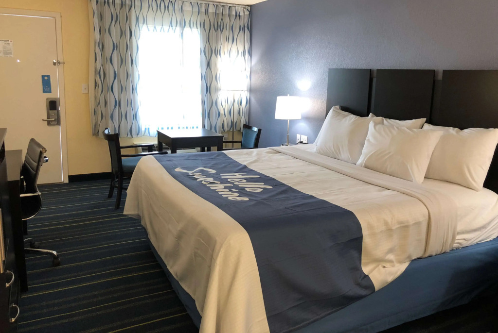 Days Inn by Wyndham Charles Town