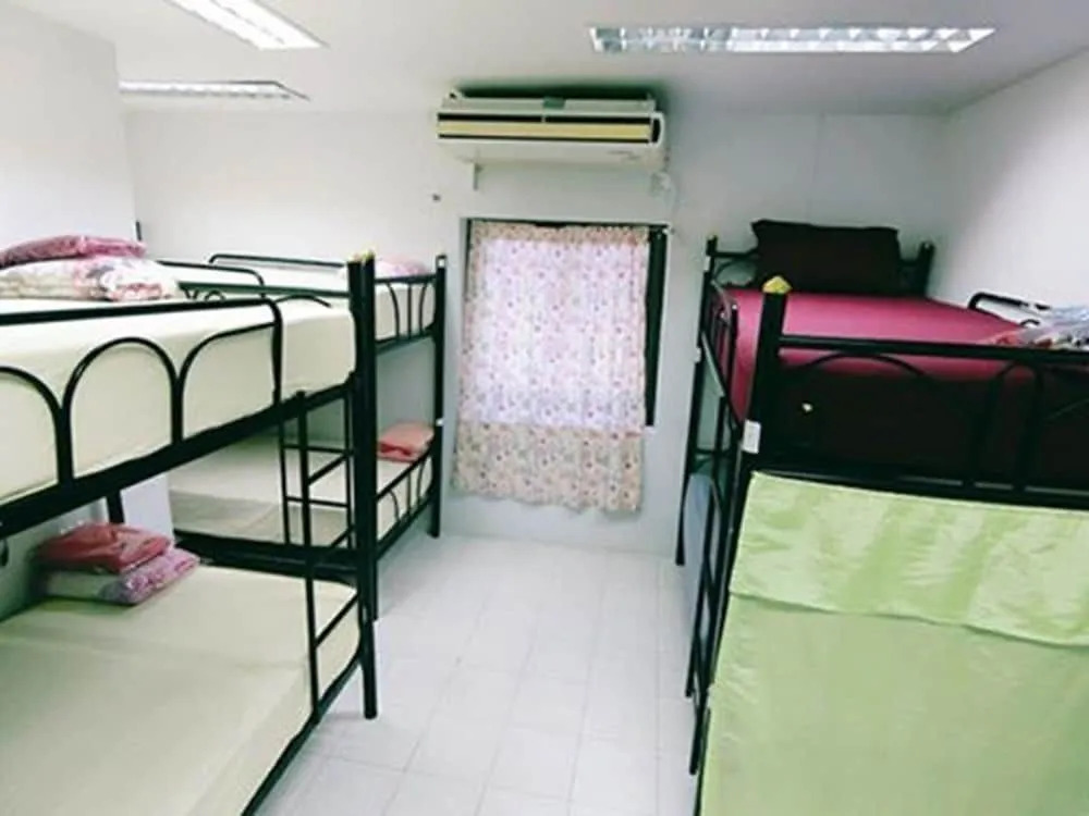 Peace & Love Hostel