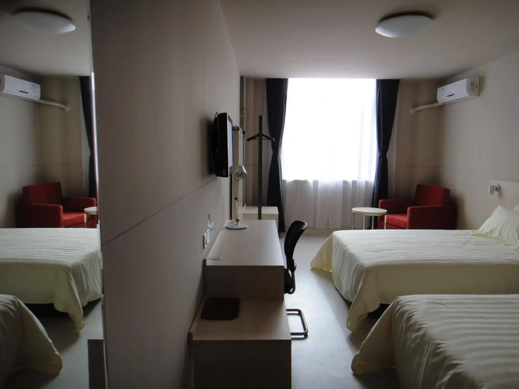 Jinjiang Inn Yantai Binhai Road Haiyun Road