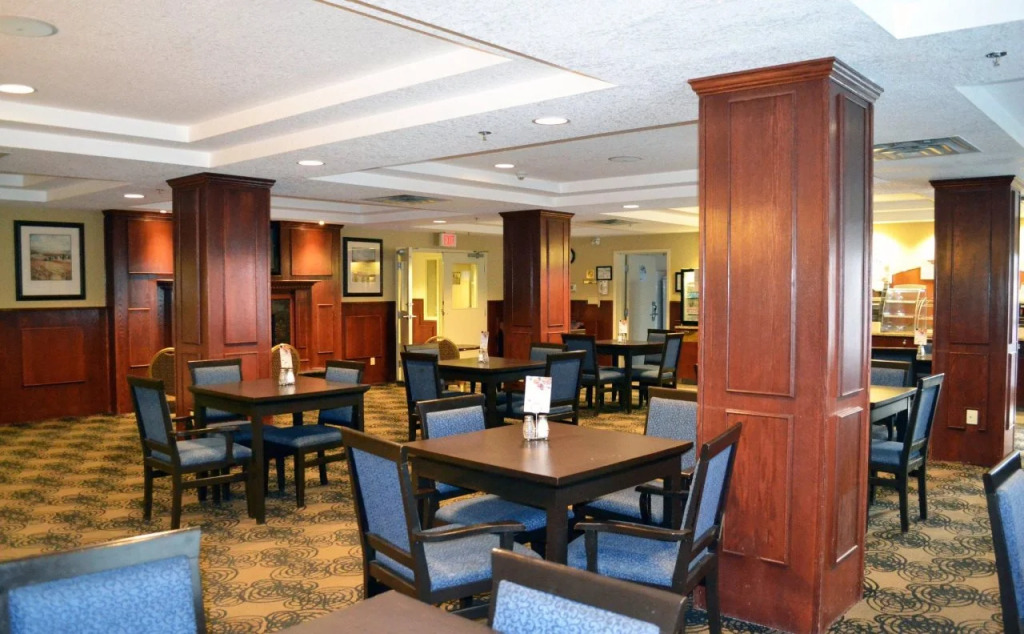Holiday Inn Express Hotel & Suites-Hinton by IHG