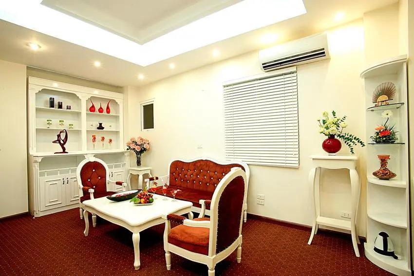 Lavish Centre Hotel