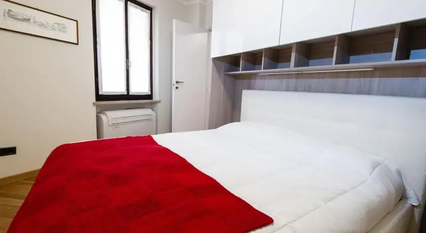 Adige Halldis Apartment
