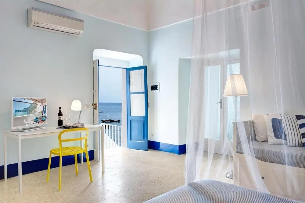 The Fisherman’s Suite –  Steps from the beach