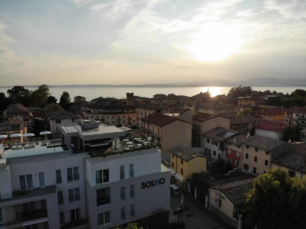 Solho Hotel