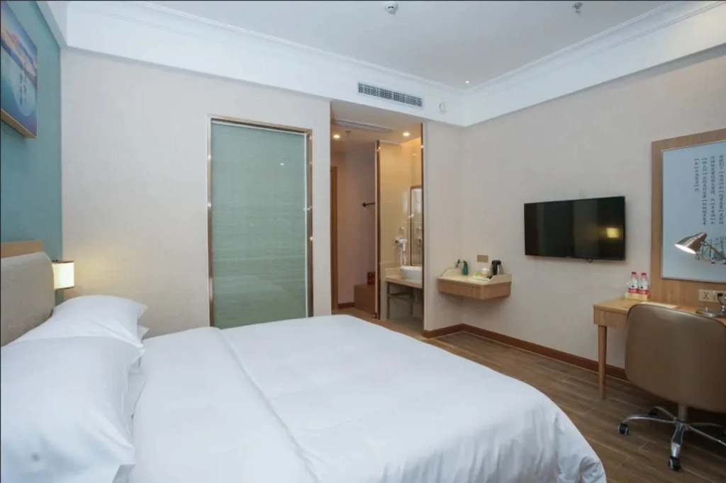 Vienna 3 Best Hotel (Chongqing Wansheng Hongen Fortune Plaza)