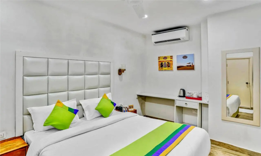 Hotel Hinduja Fort