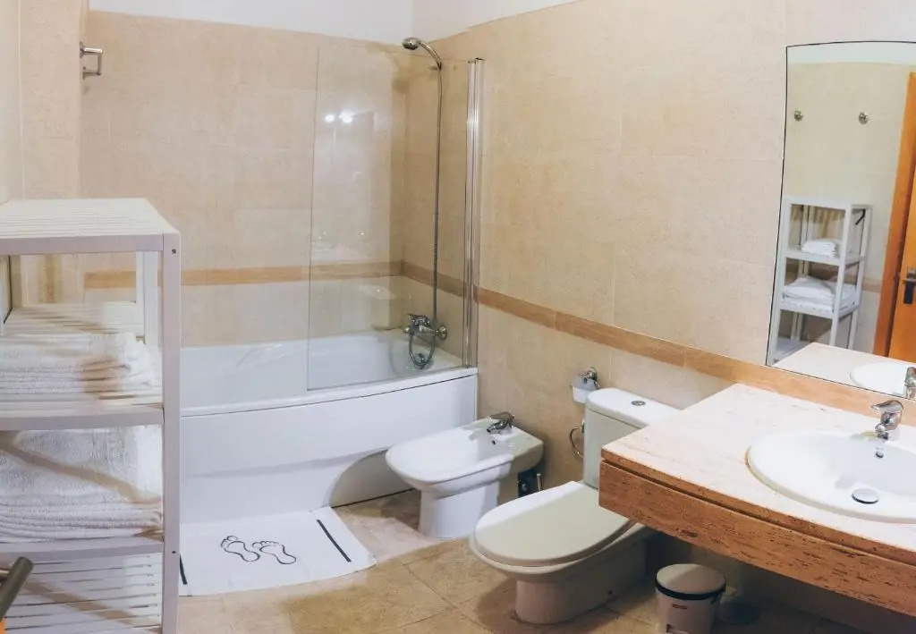 5 bedrooms in Privileged area with Ocean View