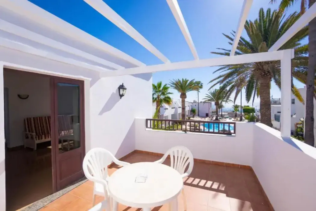 Apartamentos Fayna y Flamingo