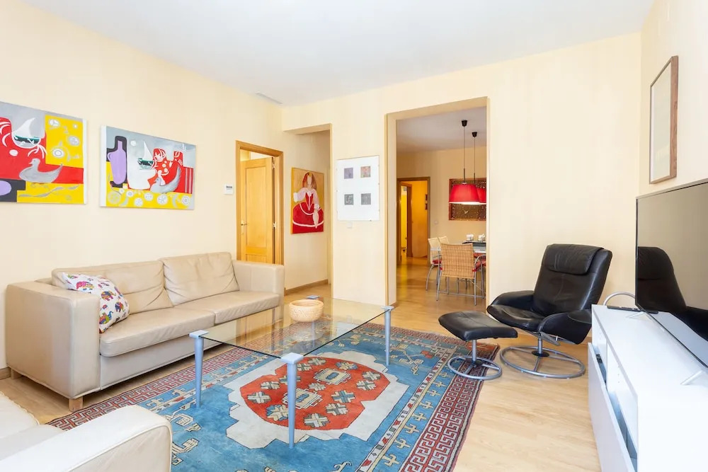 MC YOLO Apartamento Estación de Atocha