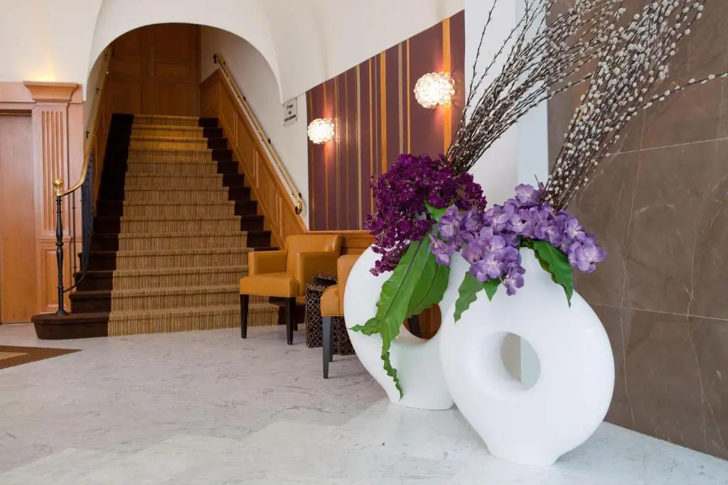 Hôtel Paris Neuilly