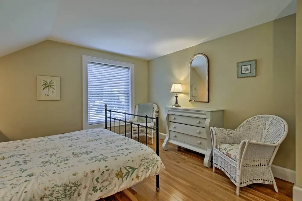 1/2 Mi to Beach: Lovely Guesthouse in Kennebunk!