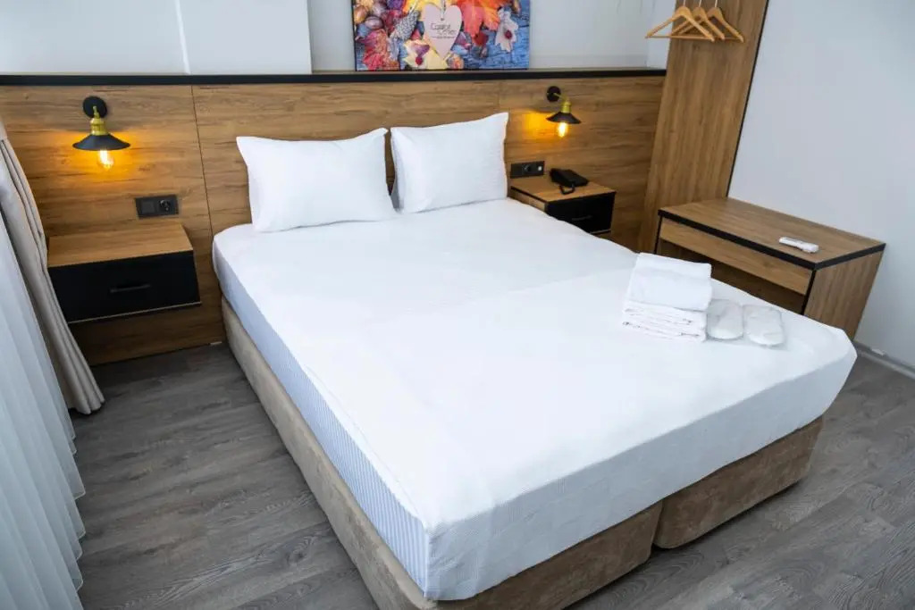 Comfort Center Suit Hotel
