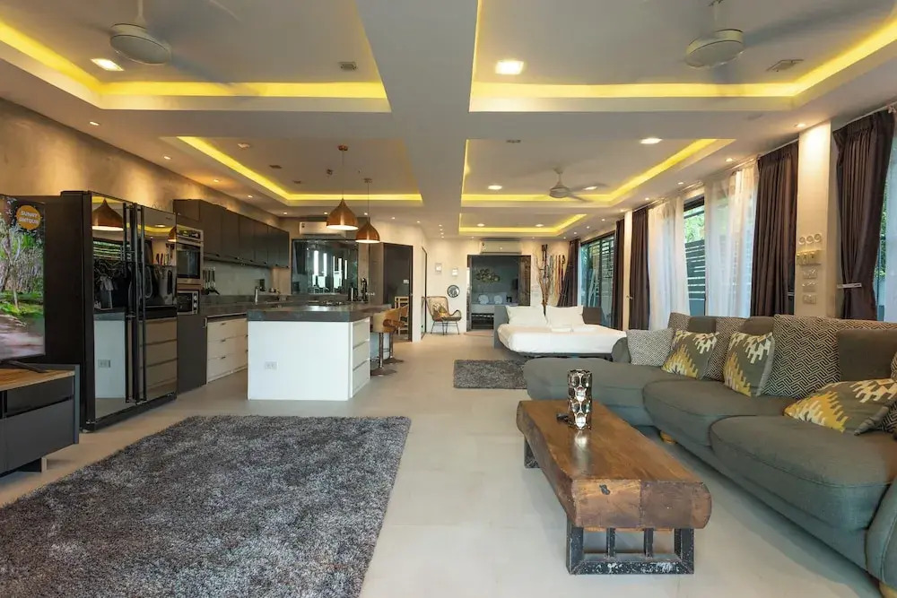 4 Private Sea-View Apartments V104
