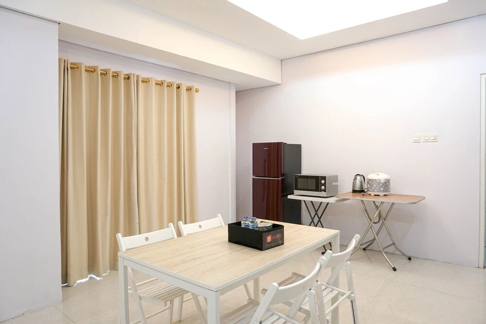 Best Location @ 3br Puri Garden Apartment by Travelio