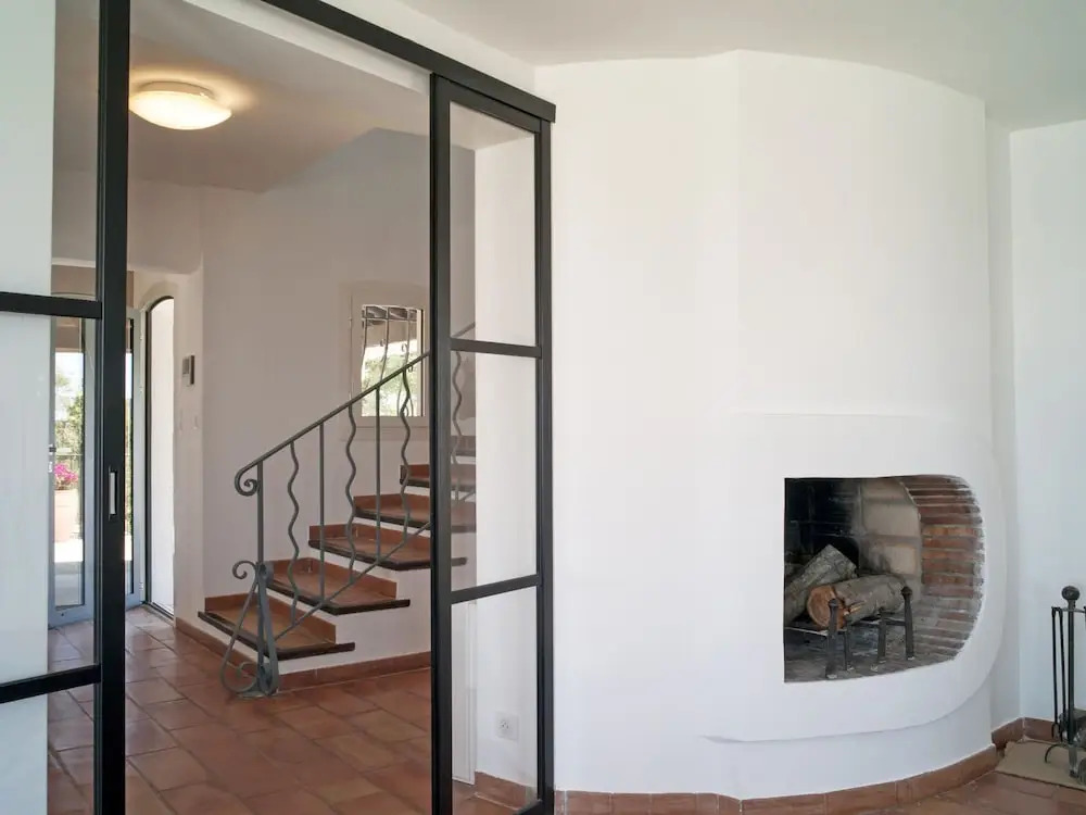 Uxurious Villa in Fréjus With Heated Pool & Panoramic View