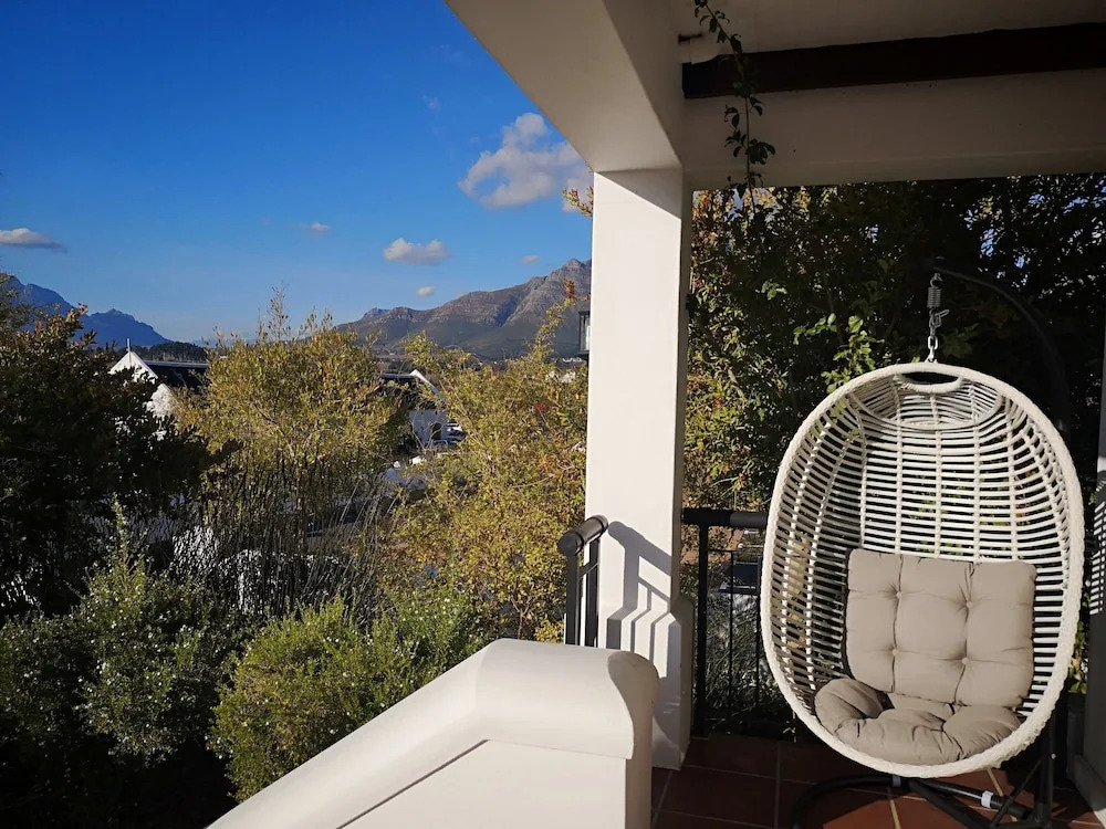 Winelands Golf Lodges at De Zalze