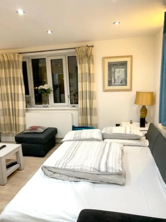 Apartment With 2 Bedrooms in Greater London, With Wonderful City View, Balcony and Wifi