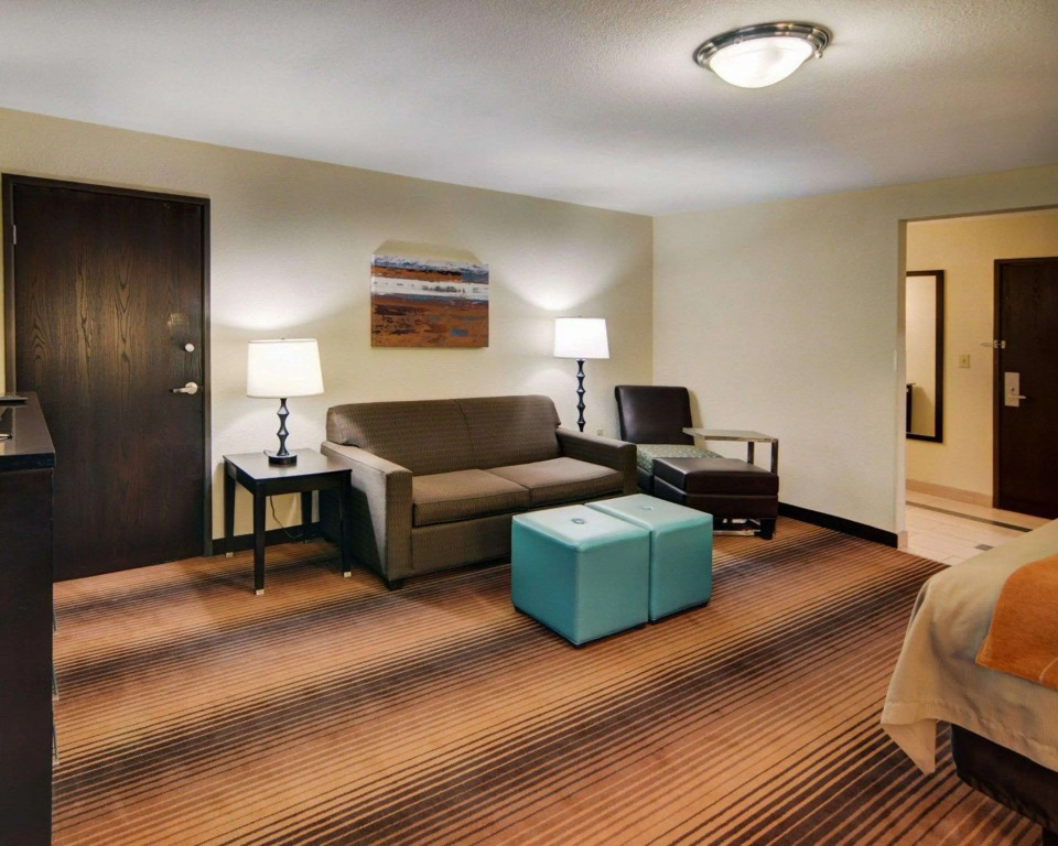 Spark By Hilton Grapevine DFW North