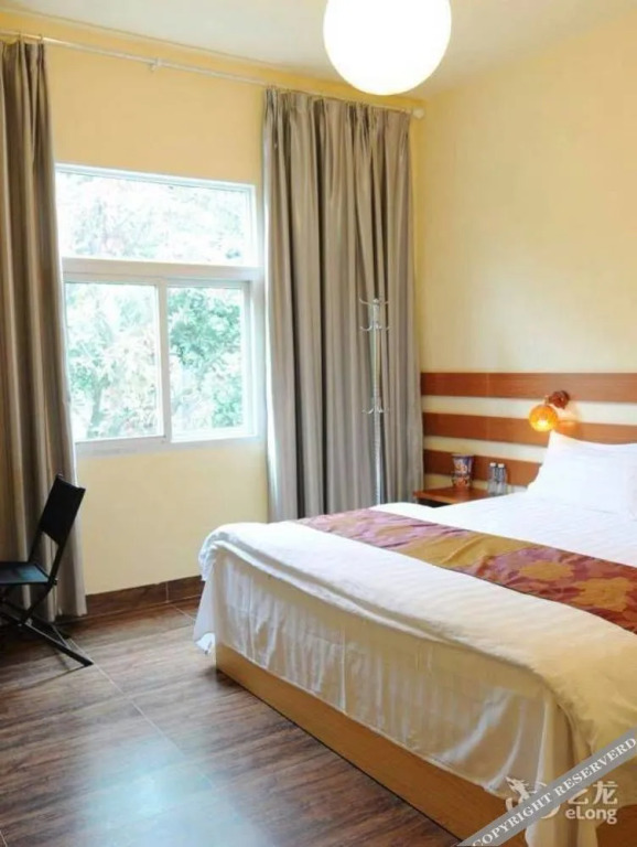 Lin Yard Hotel