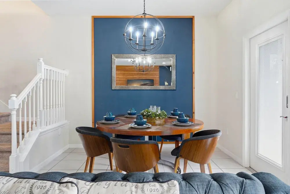 Spacious Disney Getaway, Sleeps 14