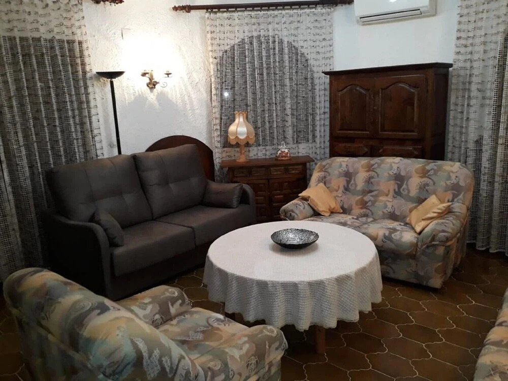 370-casa Grande con Piscina Privada y Jardín