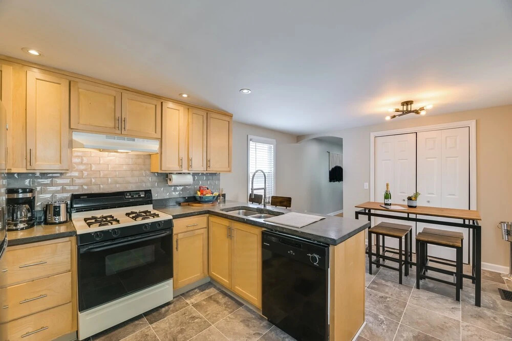 Walk to Parks & Dining: Cozy Canandaigua Home!