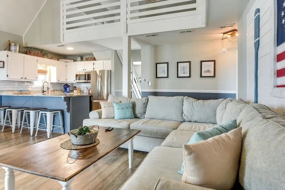 Gorgeous OIB Escape w/ Dock & Canal View!