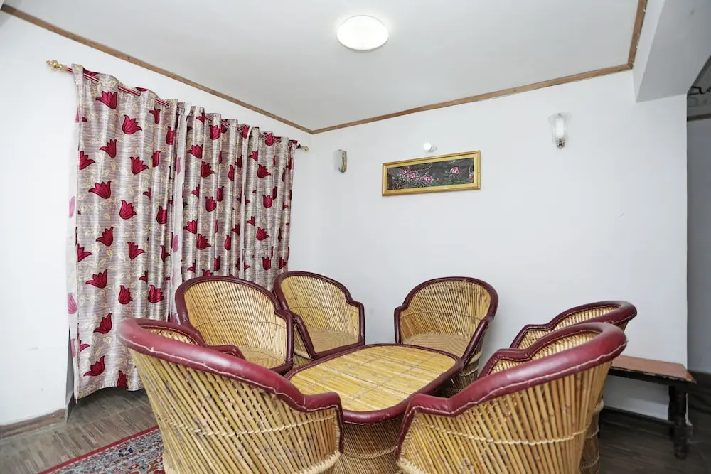 OYO 13156 Home 3BHK Valley View Ayarpatta