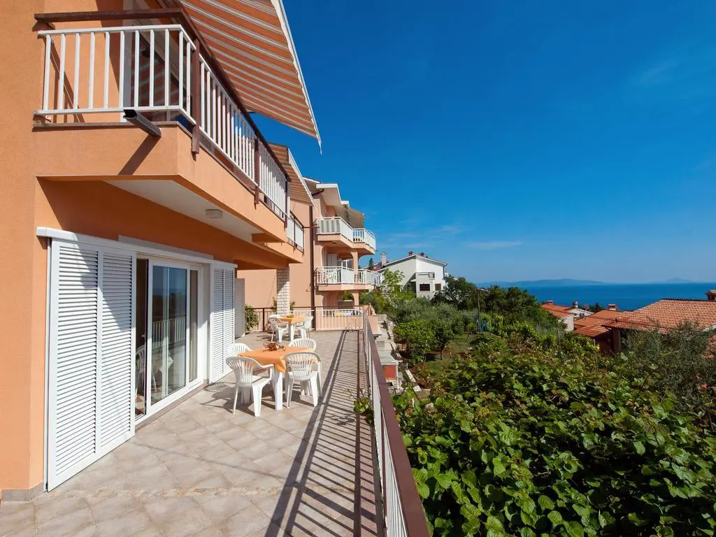 Apartments Marina
